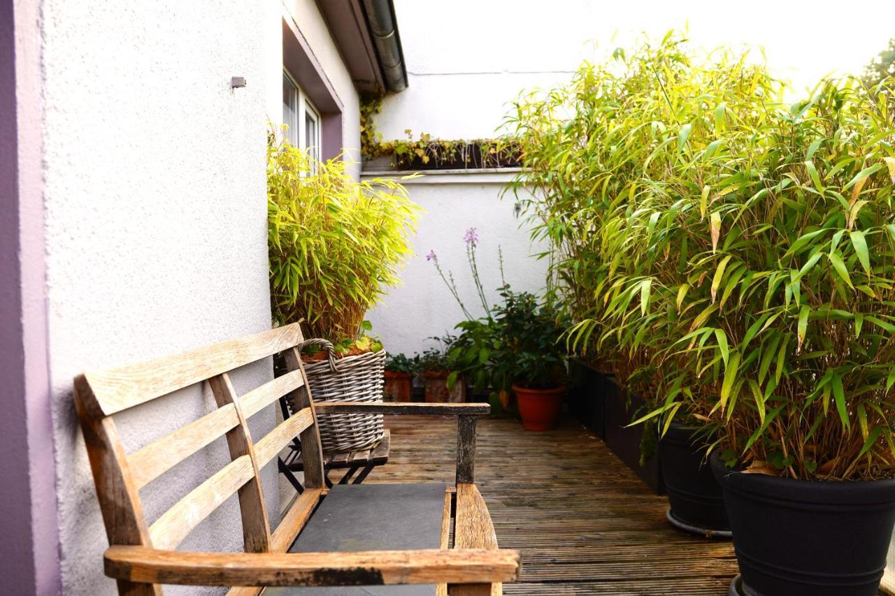 *top Apartment* Beliebte Lage* In * Dusseldorf